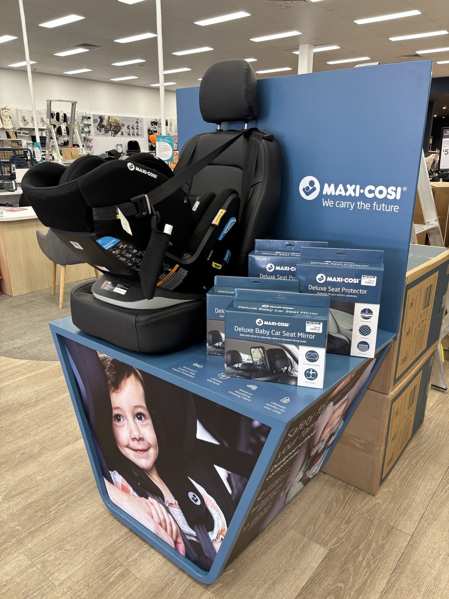 Baby car seat point of sale display idea for Baby Bunting rotated Baby car seat point of sale display idea for Baby Bunting